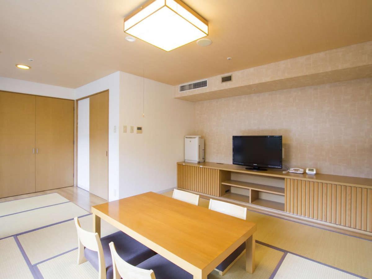 Spa And Resort Hotel Solage Oita Hiji Beppuwan מראה חיצוני תמונה