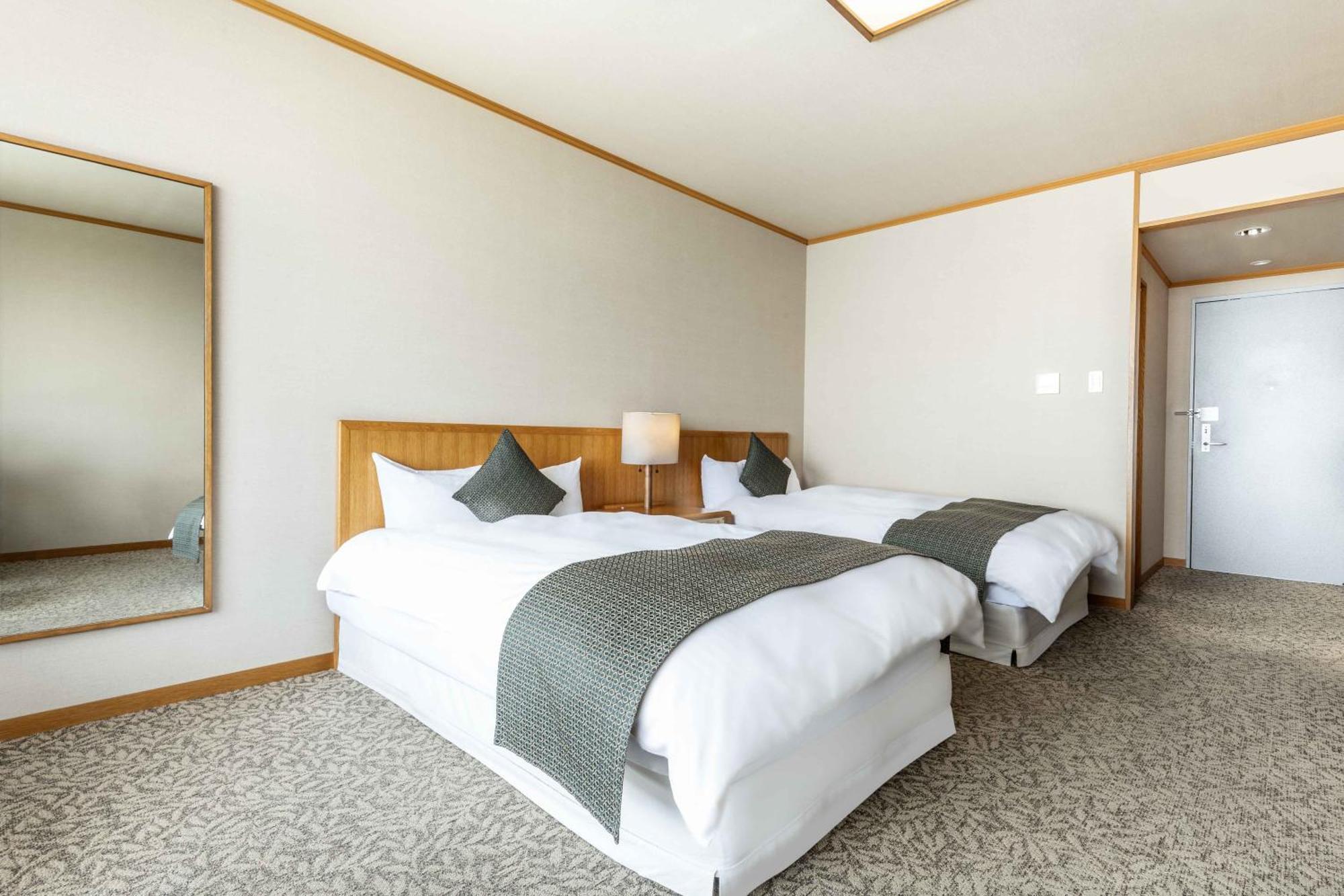 Spa And Resort Hotel Solage Oita Hiji Beppuwan מראה חיצוני תמונה