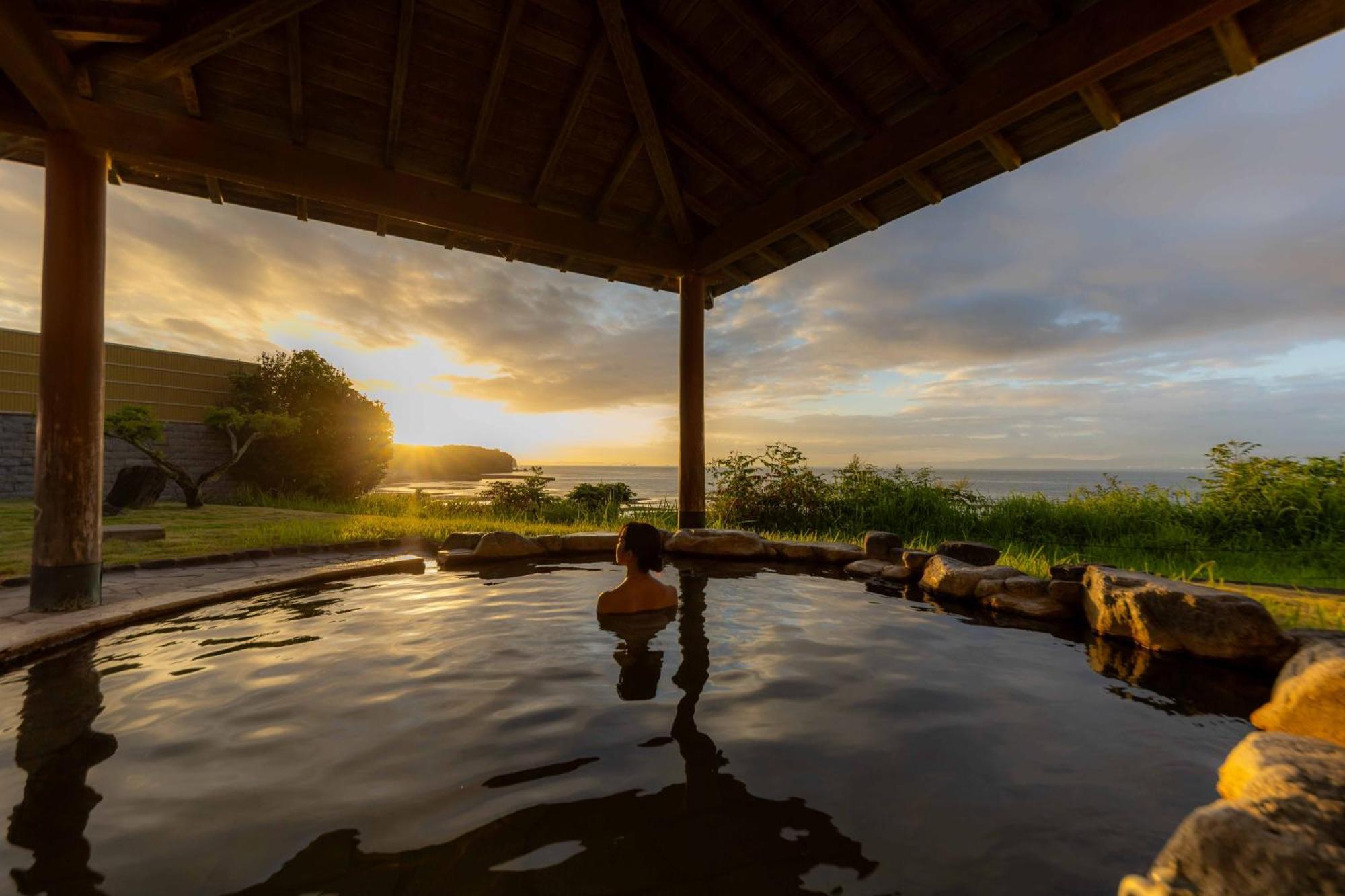 Spa And Resort Hotel Solage Oita Hiji Beppuwan מראה חיצוני תמונה