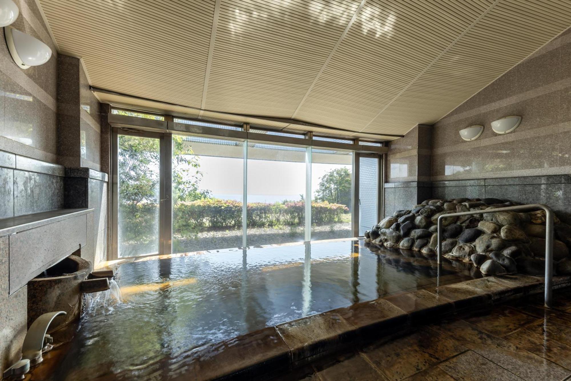 Spa And Resort Hotel Solage Oita Hiji Beppuwan מראה חיצוני תמונה